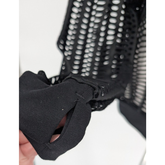 Blanc Noir Linear Mesh Cut Out Open Weave Black Athleisure Lounge Shirt Small - Picture 7 of 13